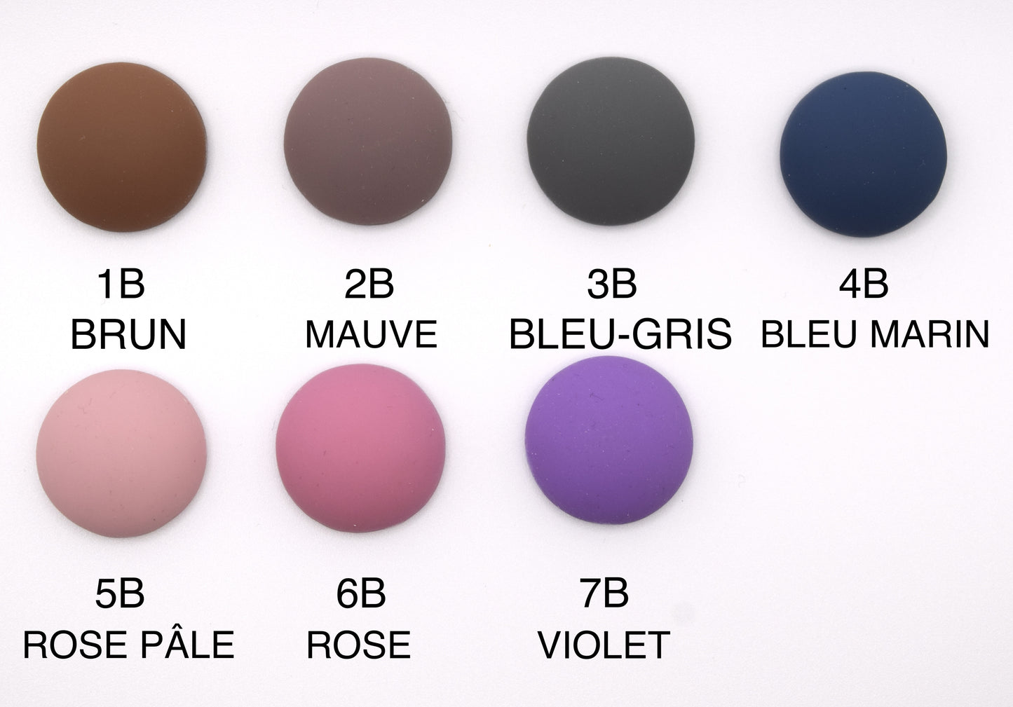 Cabochons en résine matte